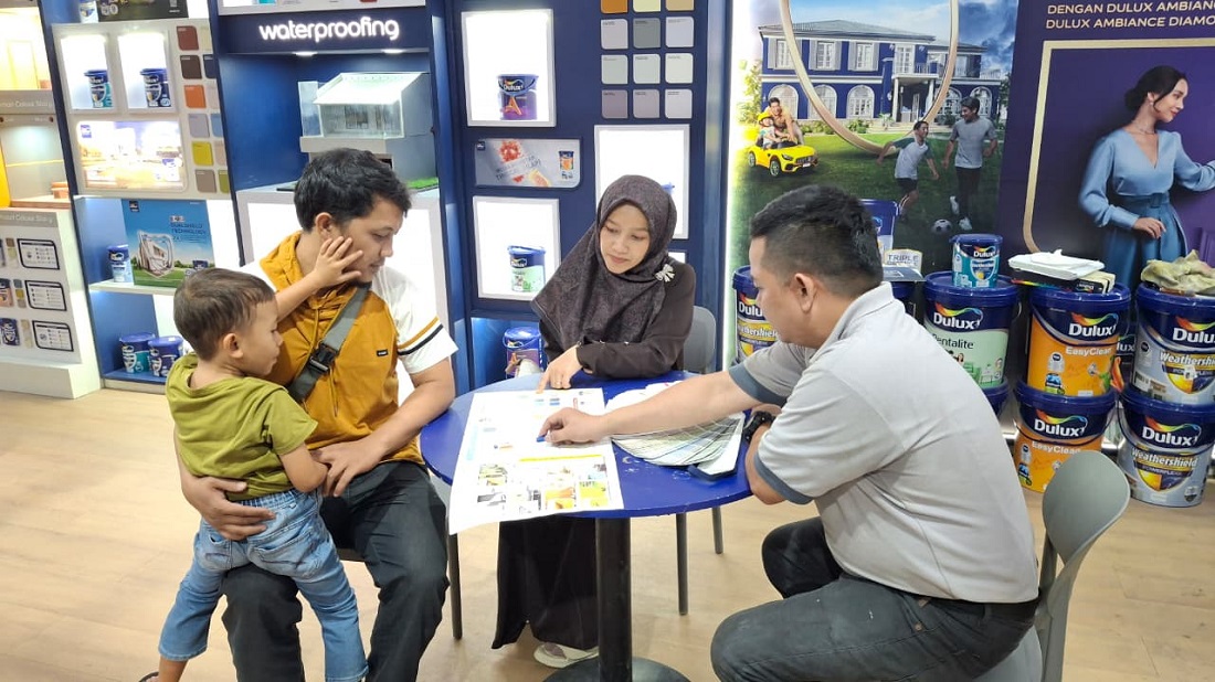 Beli Cat di Depo SS, Bukan Hanya Murah Tapi Juga Dapat Konsultasi Sampai Tuntas