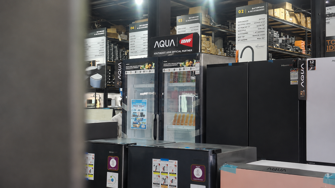 Display Chiller vs Kulkas Biasa, Mana yang Lebih Cocok untuk Usaha?